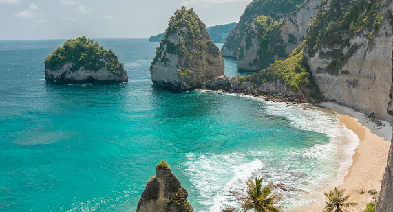 Menjelajahi Pesona Pulau Bali