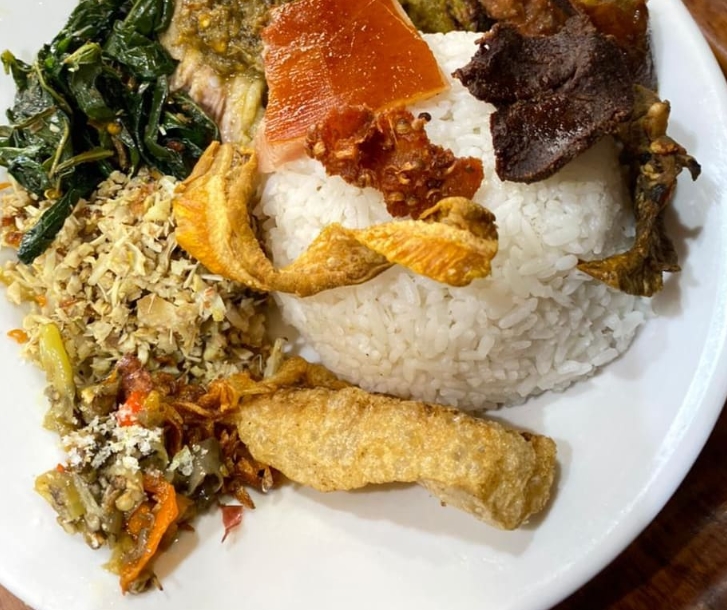Warung Babi Guling Candra