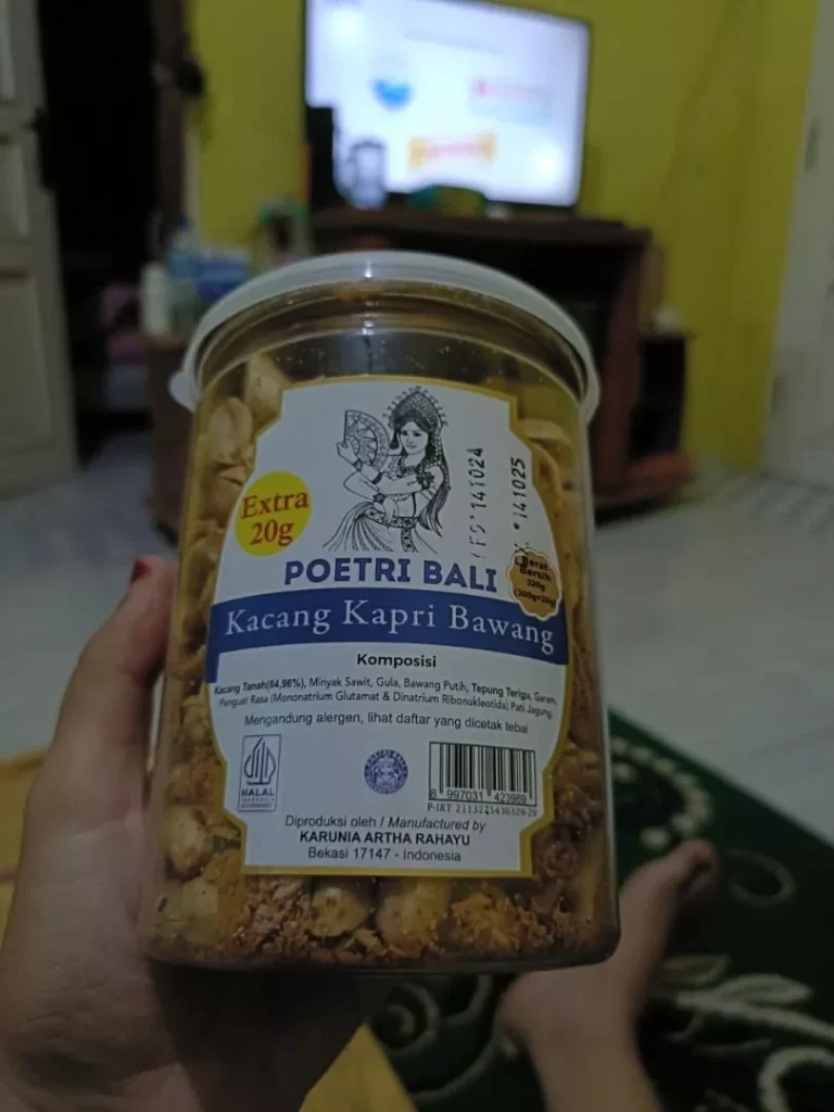 membeli kacang kapri bawang dalam